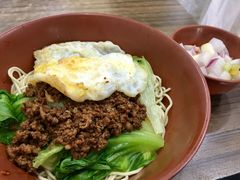 红味炸酱面-天府面庄(天平路店)