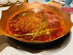 -墨居上隐·院子里火锅(峨眉店)