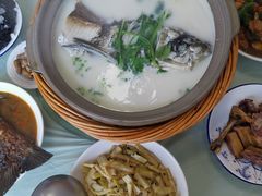 -天乐农家鱼头王(天目湖店)