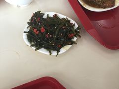 -来必堡(娄山关路店)