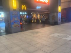 -麦当劳(杭州西湖银泰百货店)