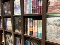 -钟书阁(群光广场店)