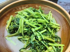 -味上湘菜馆(岳麓山店)