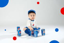 点击看大图 -童趣自然光儿童摄影工作室