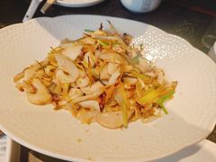 -五谷丰登农家院·地道胶东菜·海鲜烧烤(威海店)