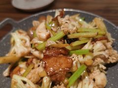 -九转小磨·非遗东北菜(万达广场店)