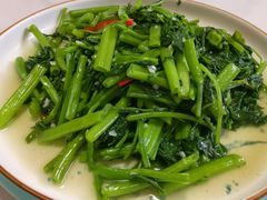 -鸿运美食府