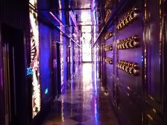 -好乐迪(张扬路八佰伴店)