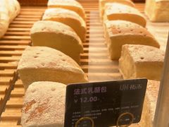 -UH祐禾(武汉武商MALL店)