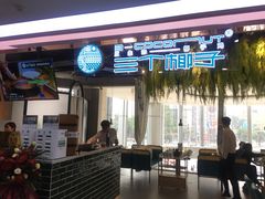 门面-三个椰子·现砍椰子鸡(金源CBD店)