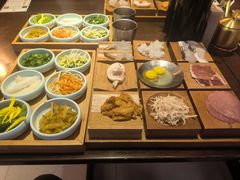 -银米·云南传统过桥米线(双廊黑金冠店)