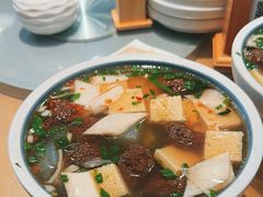 -金莹丸子汤清真(朝外SOHO店)
