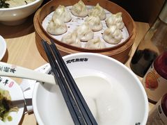 传统鲜肉小笼包-朱新年·苏式汤团·面点(北寺塔店)