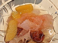 -徐记小怪兽肉蟹煲(中央大街店)