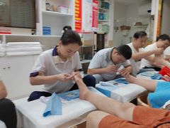 -郑远元专业修脚房(莲花南路春城步行街店)