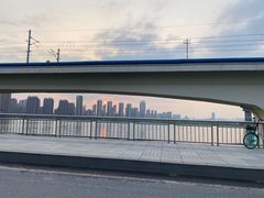 -灞河西岸滨河公园