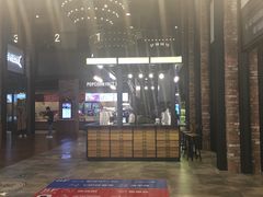 -CGV影城(滨江天街IMAX店)