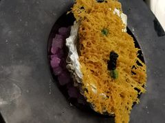 盐烤香酥生蚝配鱼子酱-星叶·东南亚料理(宁波万象汇店)