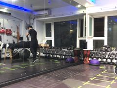 -简·无界健身工作室·运动康复·体态(石厦店)