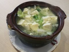 -闫家驴肉老店(华电一校店)