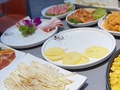 -外婆掌柜·东北家庭烤肉(托乐嘉店)