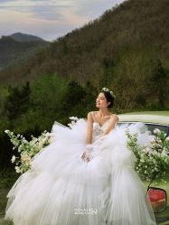 -都市丽人婚纱摄影