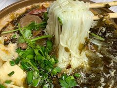 -李与白包子铺(桐梓林店)