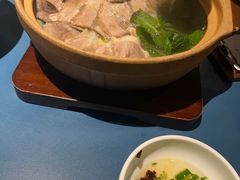 -一坐一忘云南菜(嘉里中心店)