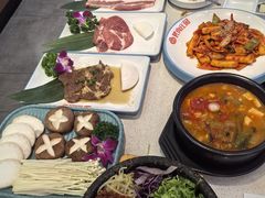 -韩香福烤肉庄园(荣成店)