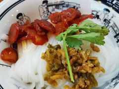 -黑白电视长沙小吃(美林M·LIVE天地东座店)