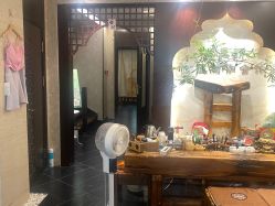 -威思丽高温瑜伽会馆