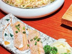-万岁料理回转寿司(华贸店)