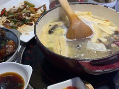-黑鸡小馆(金源店)