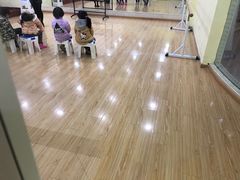 -刘诗昆艺术学校(一品天下校区)