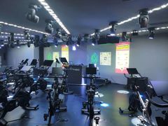 -TANGO LIVEHOUSE动感单车(巴黎春天店)