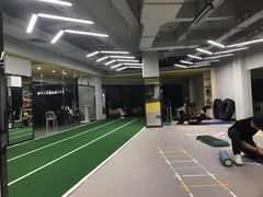 -CXFIT 陈徐健身工作室(凯旋店)