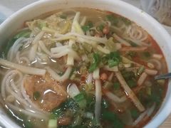 -忆螺巷螺蛳粉(步行街小巷店)