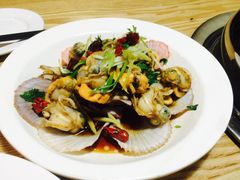 -大连路6号好酒不见