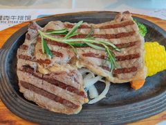 -海维克牛排馆HIGHWIC(右岸环宇坊店)