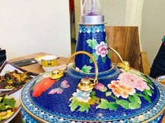 -毛辣果·贵州红酸汤牛肉火锅(西单店)