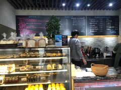 -啊噗吐呦现场烘焙(麦凯乐店)