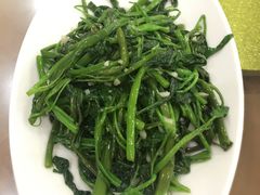 -顺峰渔港中国人的餐厅