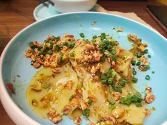 -有红鸡毛店·川菜(建设路店)