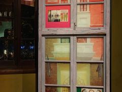-Nathalie Djurberg与Hans Berg“牛皮纸包裹的月亮”-Prada荣宅当季展览