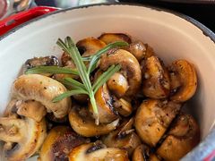 -LES ELITES 英集荟(南京西路店)