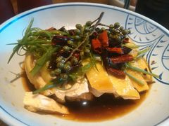 -云海肴·汽锅鸡·云南菜(天山百盛优客店)