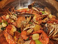 缤纷海鲜锅-七欣天香辣蟹火锅(上海银亿滨江店)