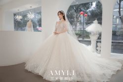 -艾米丽婚纱礼服