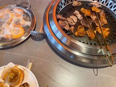 -黑金·寻焰自助百汇·烤肉·火锅(中街店)