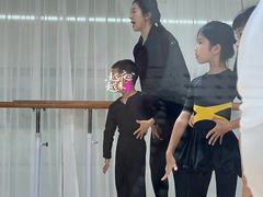 -港龙舞蹈·成人少儿舞蹈培训(深圳湾校区)